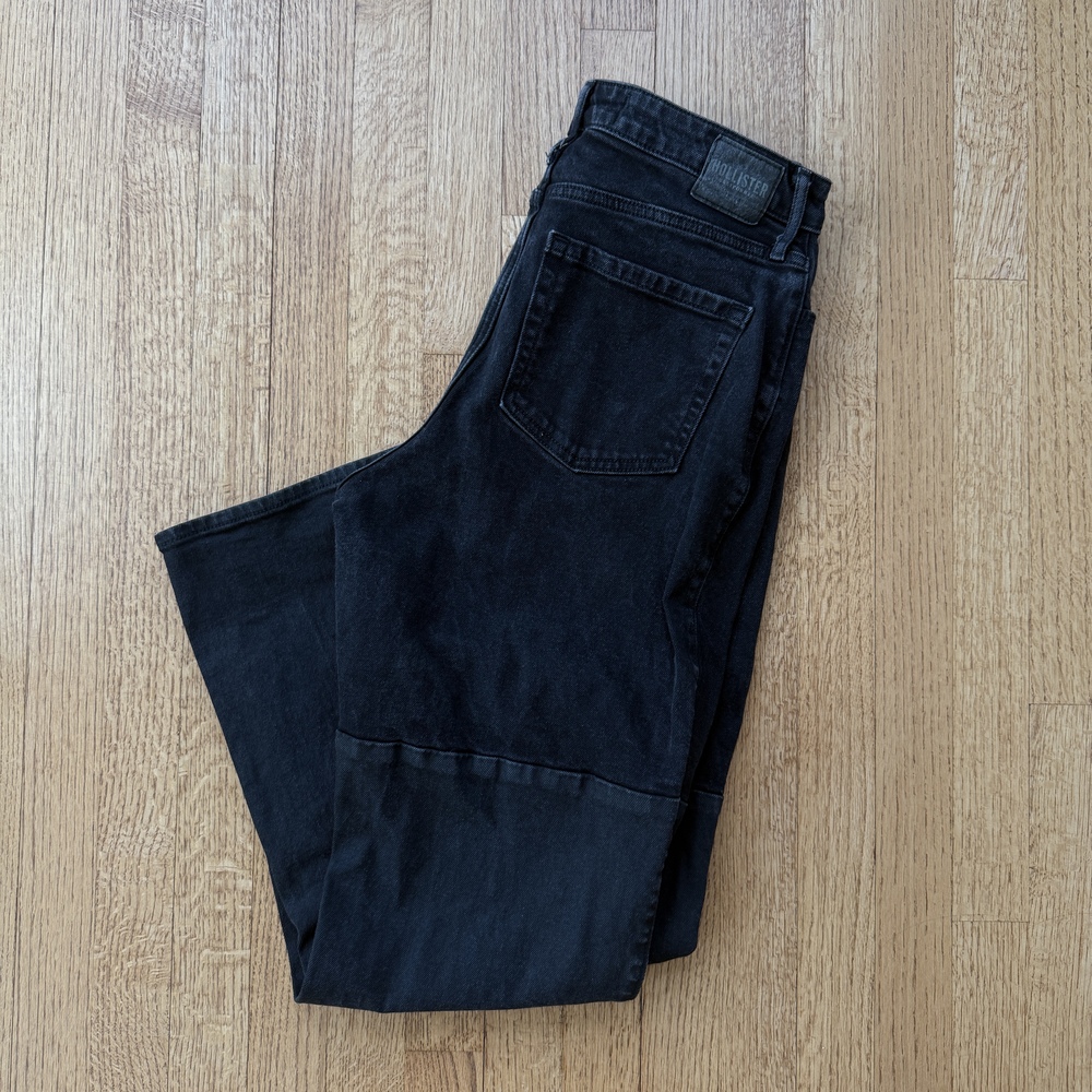 Hollister Ultra High-Rise Dad Jeans